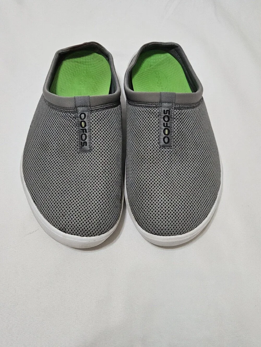 OOFOS OOcoozie Sport Mens Size 14 Mules Gray White Slip On Shoes Mesh Comfort